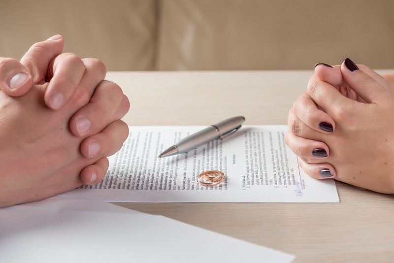 Steps to Take with your Bank During a Divorce